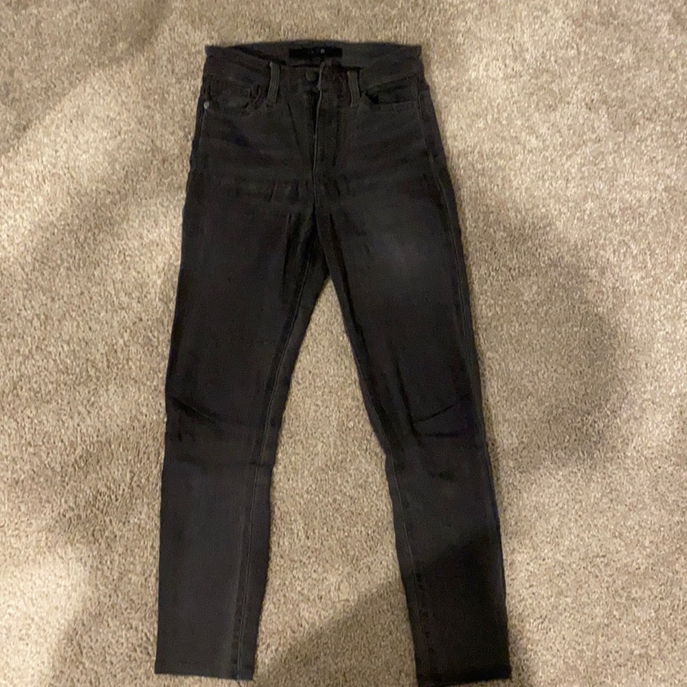 Gray Joe’s skinny jeans